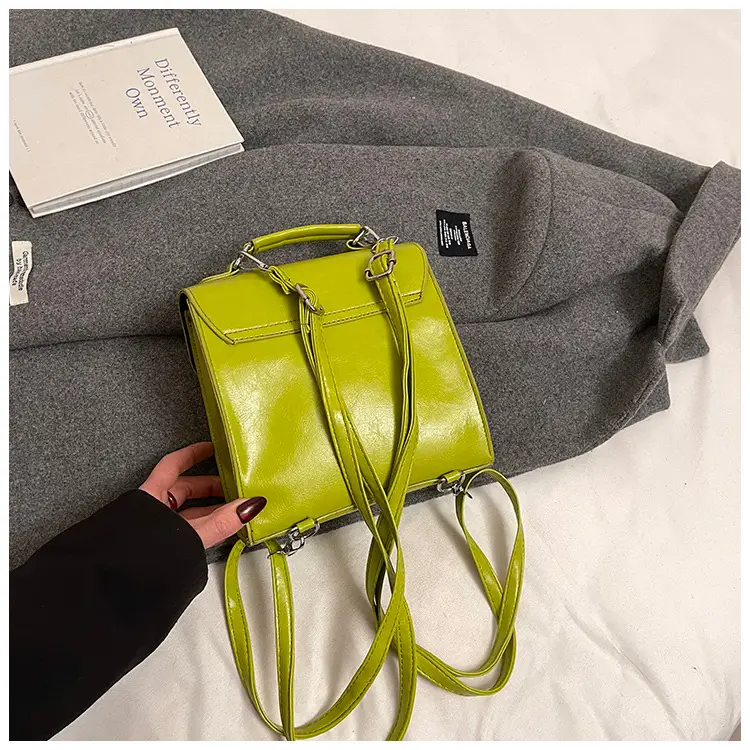 Green Leather Shoulder Bag for Women 2026 — feature 18