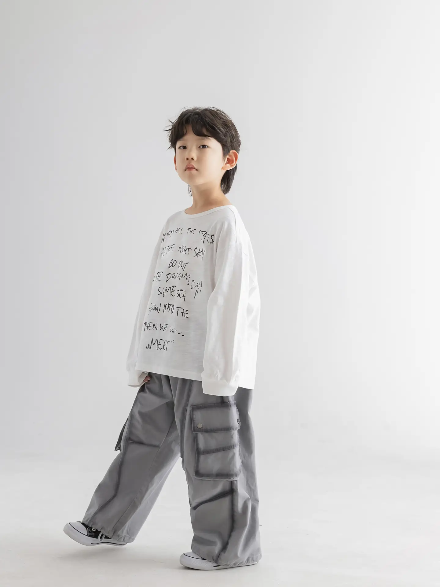 Boys Printed Long Sleeve T-Shirt Grey Pants Set Spring 2026 — feature 12