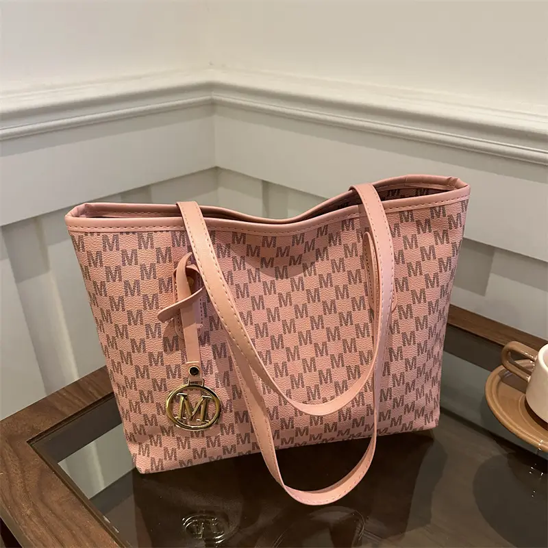 Pink Printed Korean Style Shoulder Bag for Women - Image 5