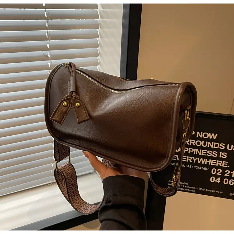 2026 Retro Boston Bag Brown Leather Square Shoulder Crossbody — feature 7