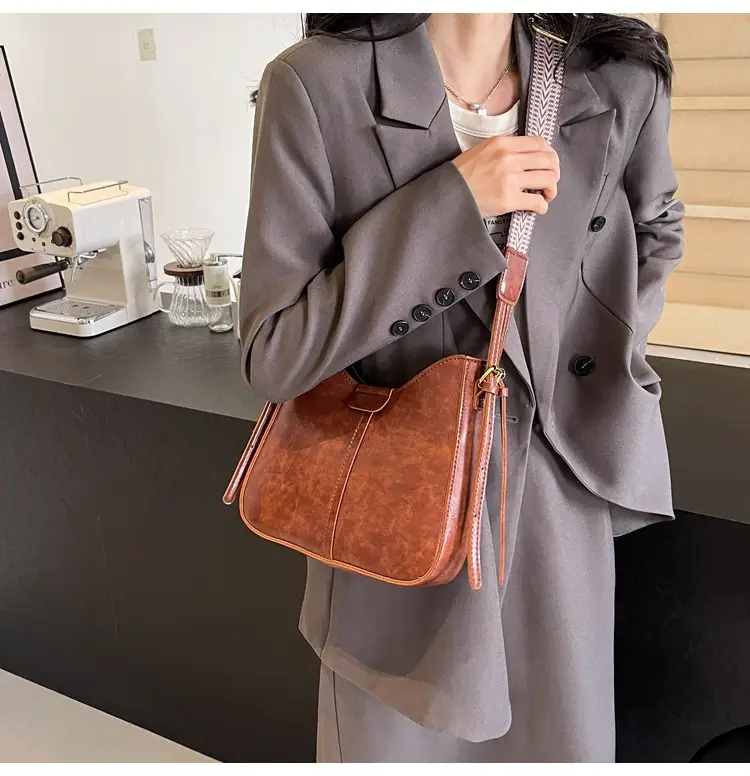 Women Crossbody Bag Brown Leather Textured 2026 Fashion — feature 11