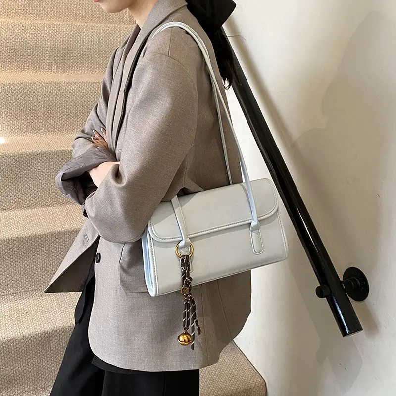 Women's Light Pink Shoulder Crossbody Bag with Gold Chain