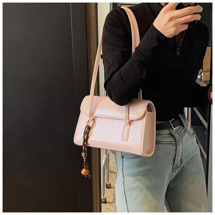 Women's Light Pink Shoulder Crossbody Bag with Gold Chain — feature 42