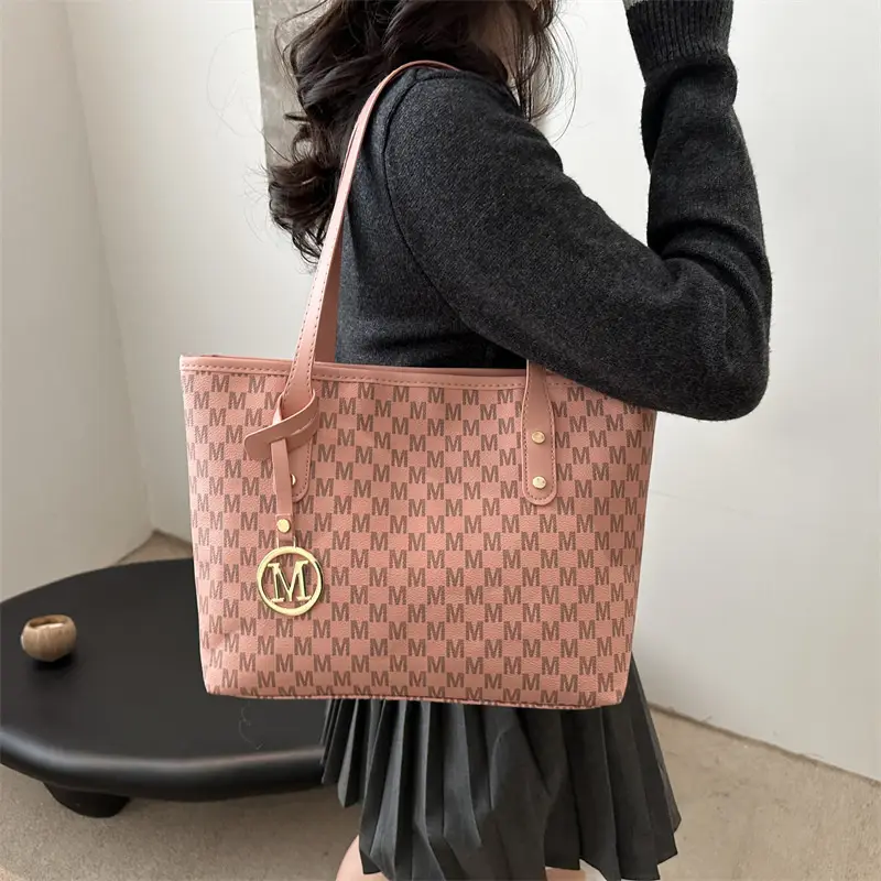 Women's Printed Checkered Tote Bag Large Capacity Commuter Shoulder Bag - Image 6