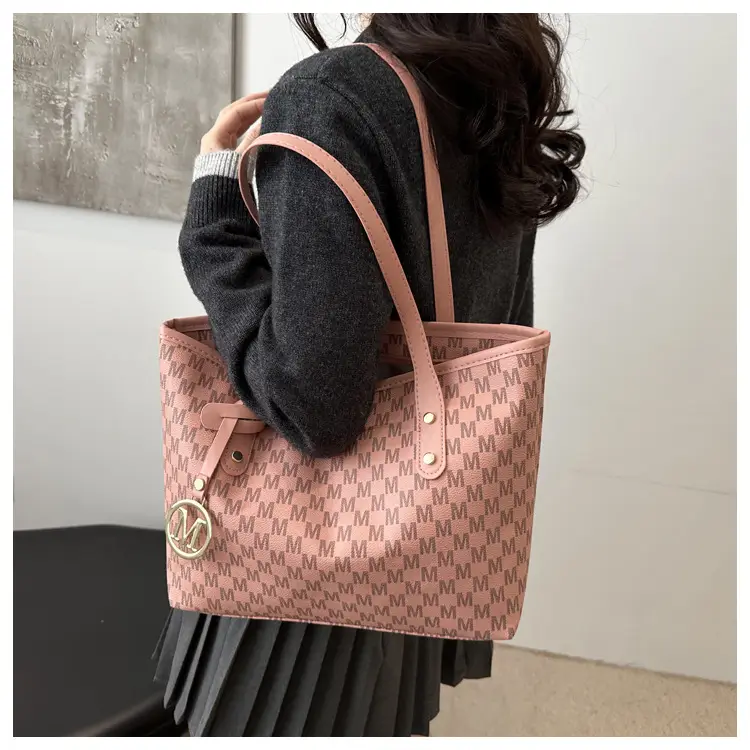 Women's Printed Checkered Tote Bag Large Capacity Commuter Shoulder Bag — feature 11