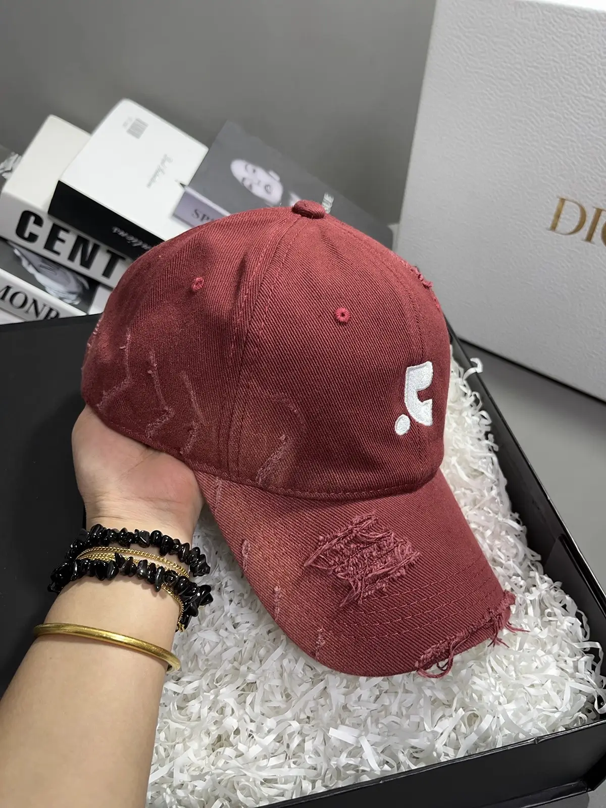 Blue Washed Baseball Cap for Men Women Couple — feature 9