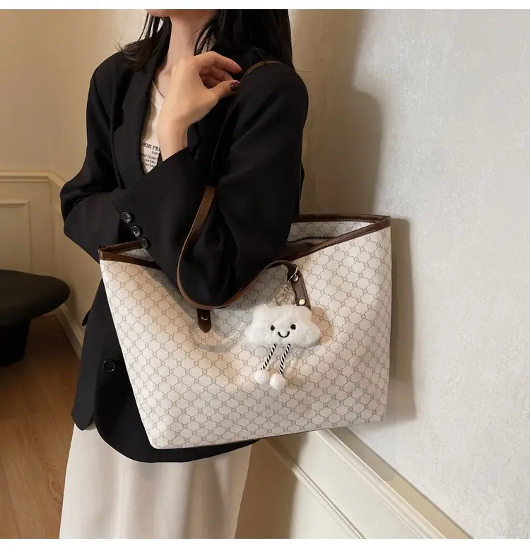 Women Large Capacity Tote Bag 2025 New Arrival — feature 38