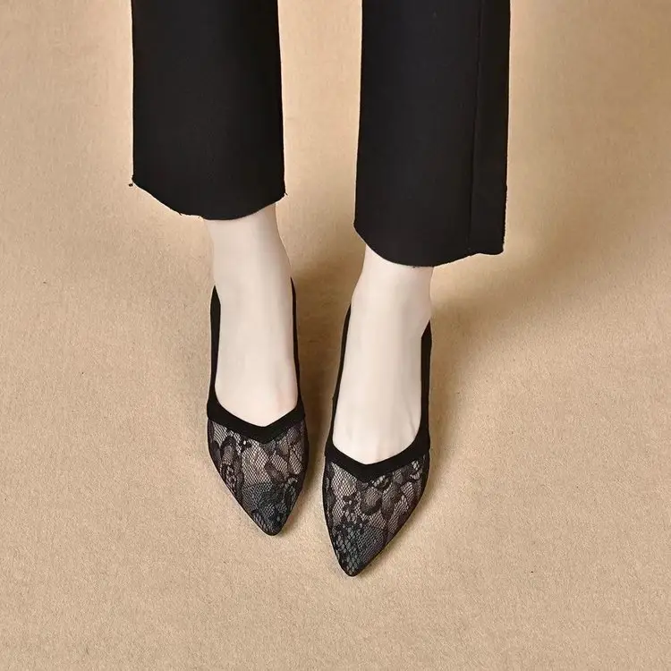 Women Pointed Stiletto Heels Hollow Soft Leather 2025 — feature 4
