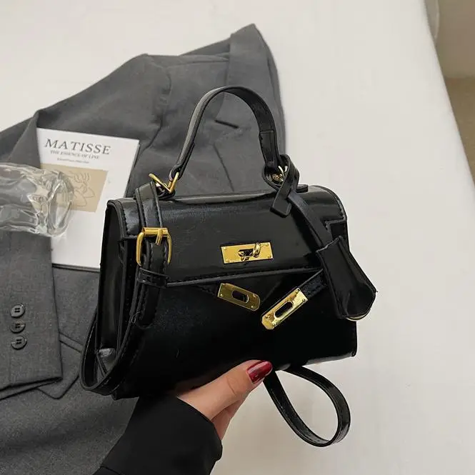 Black Vintage Kelly Handbag Women 2025 - Image 6