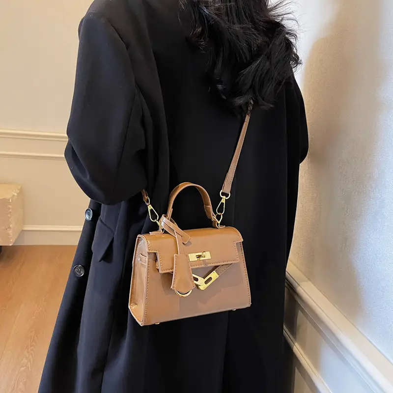 Black Vintage Kelly Handbag Women 2025 - Image 2
