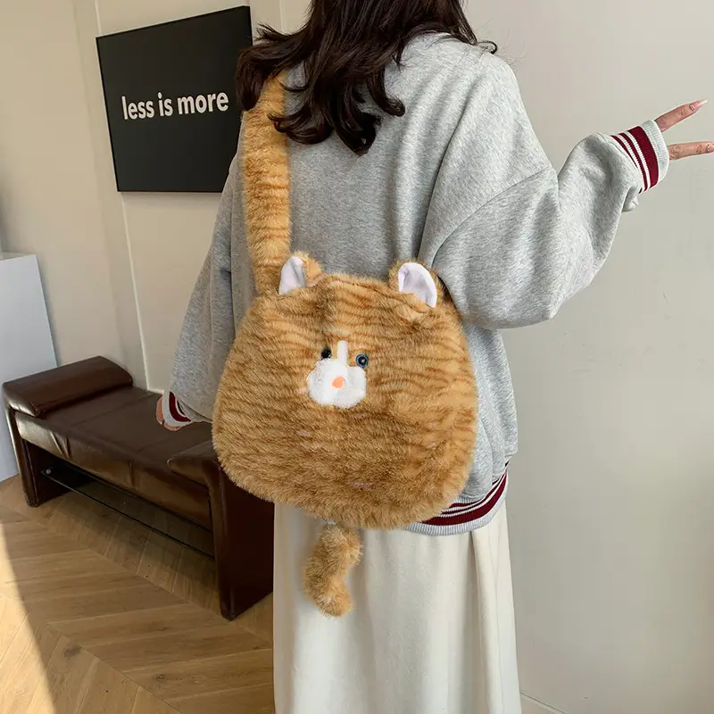 Cute Plush Cat Messenger Bag 2025 New Women's Instagram Style Girl's Soft Cute Furry Large Capacity Shoulder Bag - Image 4