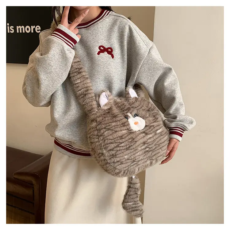 Cute Plush Cat Messenger Bag 2025 New Women's Instagram Style Girl's Soft Cute Furry Large Capacity Shoulder Bag — feature 11