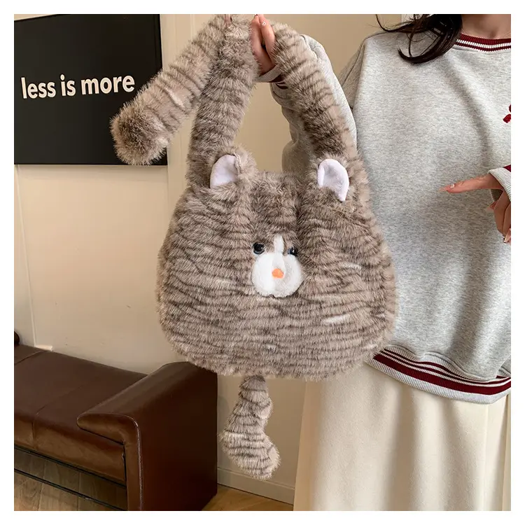 Cute Plush Cat Messenger Bag 2025 New Women's Instagram Style Girl's Soft Cute Furry Large Capacity Shoulder Bag — feature 13