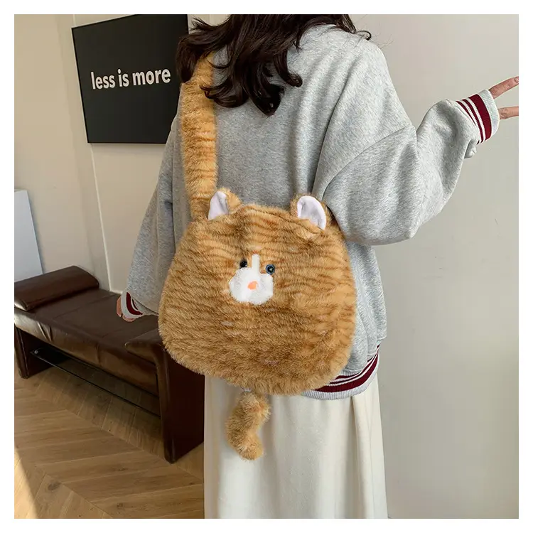 Cute Plush Cat Messenger Bag 2025 New Women's Instagram Style Girl's Soft Cute Furry Large Capacity Shoulder Bag — feature 16