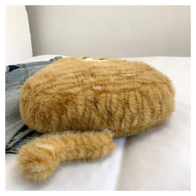 Cute Plush Cat Messenger Bag 2025 New Women's Instagram Style Girl's Soft Cute Furry Large Capacity Shoulder Bag — feature 28