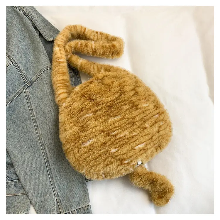 Cute Plush Cat Messenger Bag 2025 New Women's Instagram Style Girl's Soft Cute Furry Large Capacity Shoulder Bag — feature 31