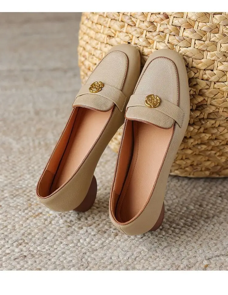 Vintage Slip-on French Women's Leather Shoes 2025 — feature 25