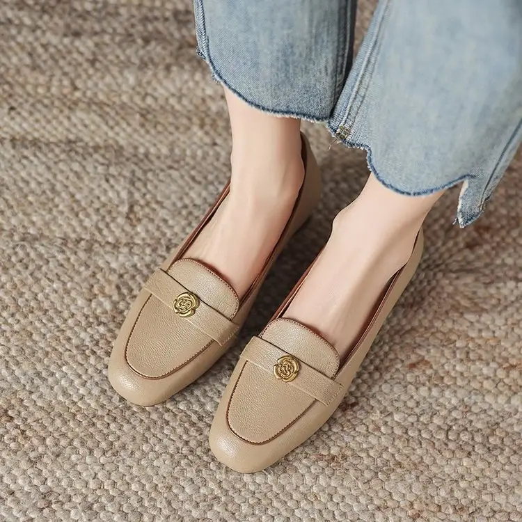 Vintage Slip-on French Women's Leather Shoes 2025 — feature 3