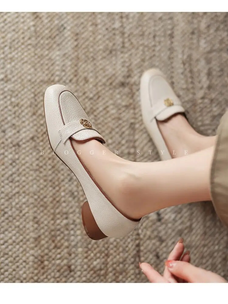 Vintage Slip-on French Women's Leather Shoes 2025 — feature 9