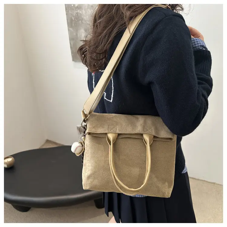 Women's Large Capacity Tan Shoulder Tote Bag 2024 — feature 11