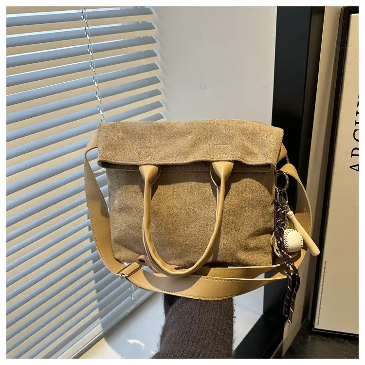 Women's Large Capacity Tan Shoulder Tote Bag 2024 — feature 22