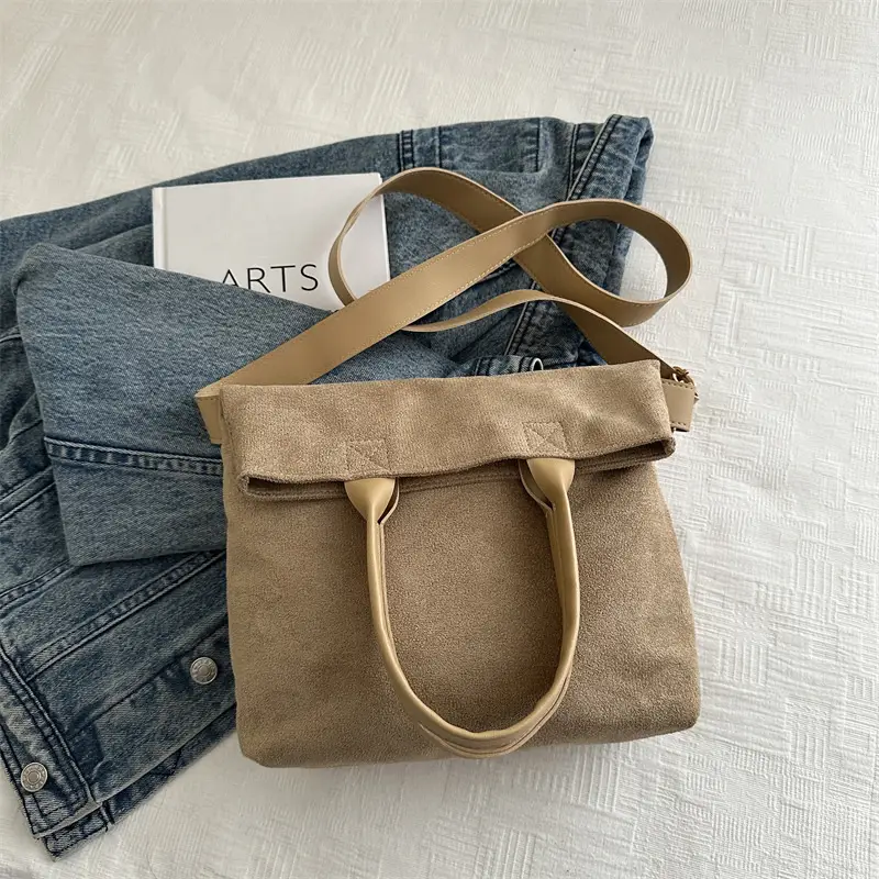 Women's Large Capacity Tan Shoulder Tote Bag 2024 - Image 7