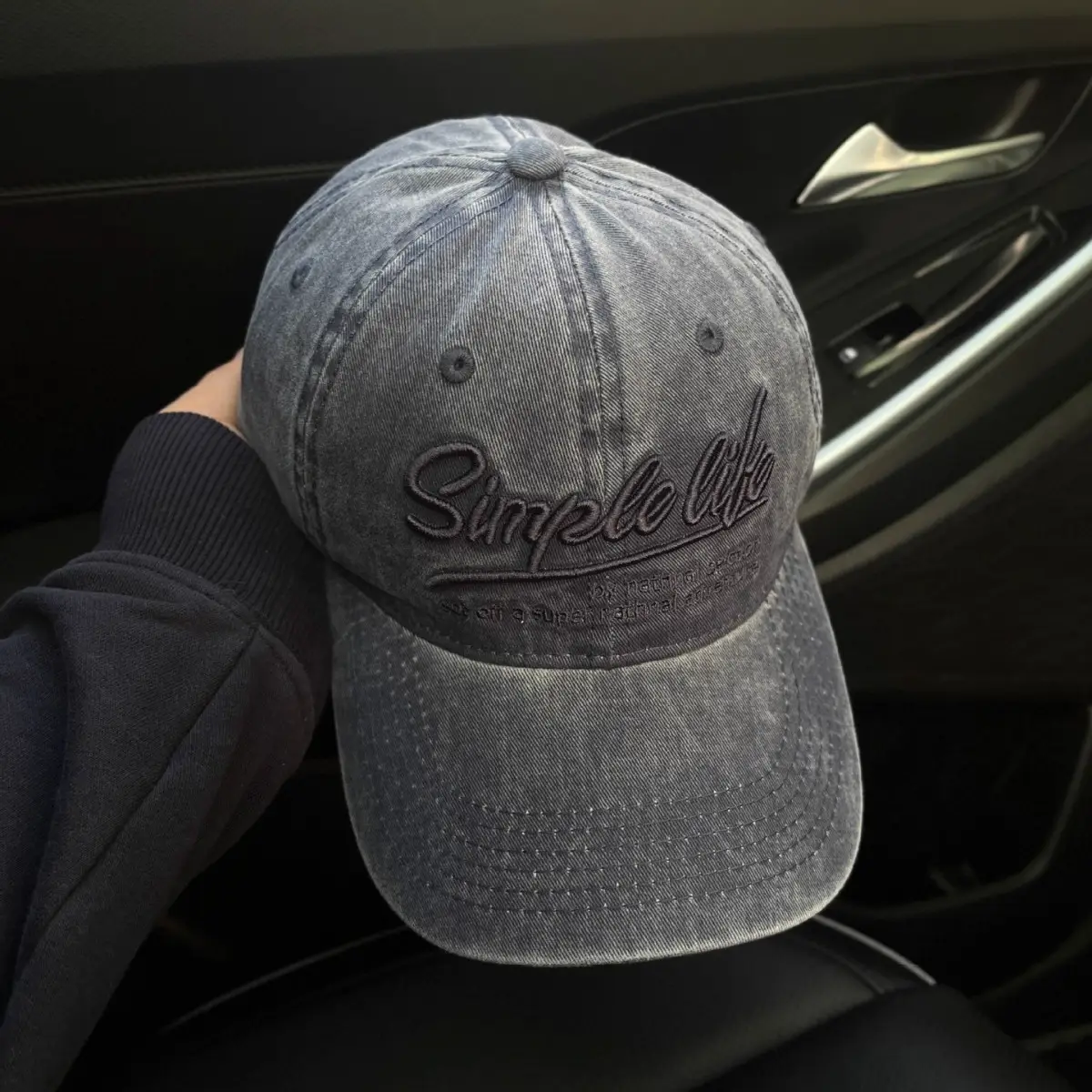 2025 Korean Style Grey Baseball Cap with Embroidered Logo