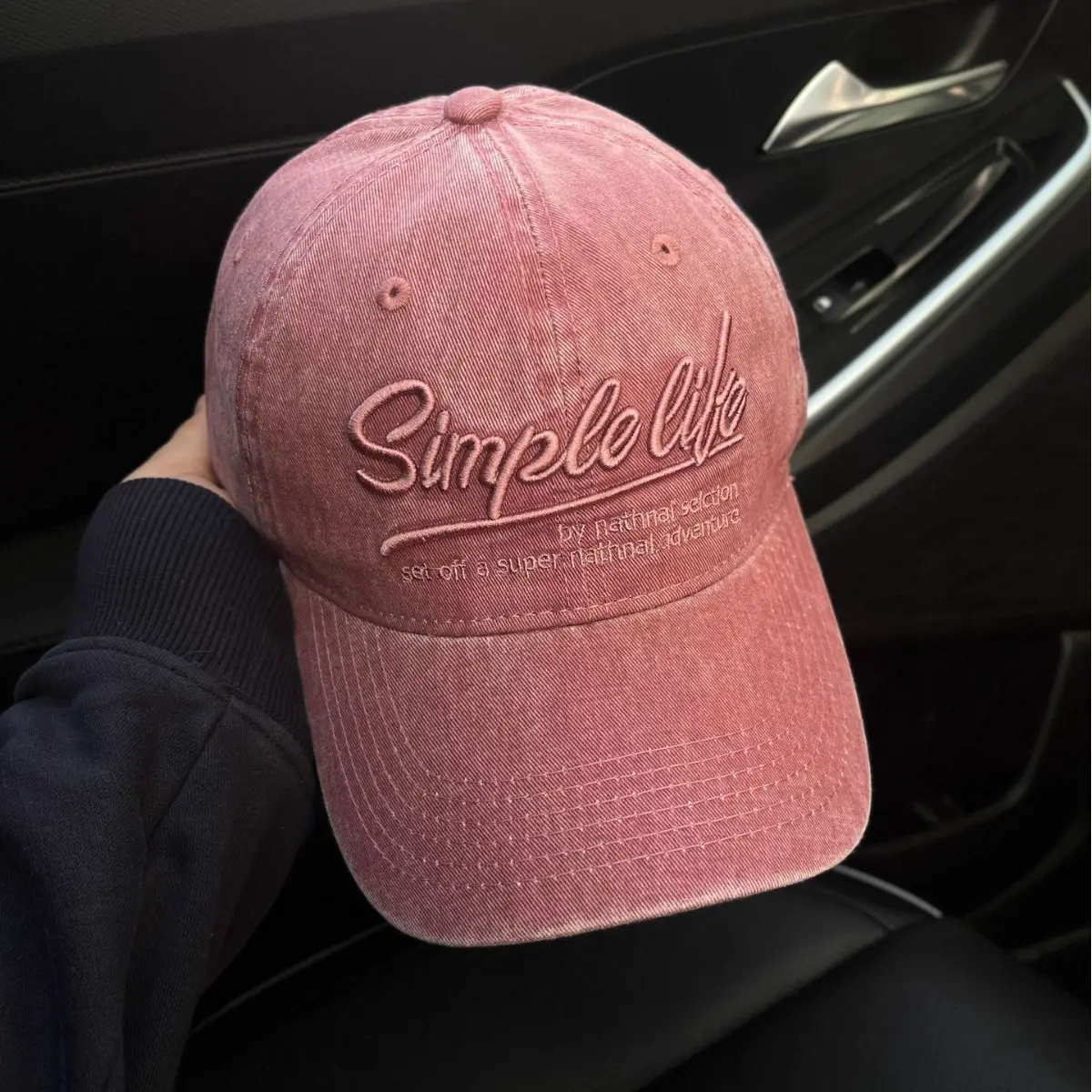 2025 Korean Style Grey Baseball Cap with Embroidered Logo