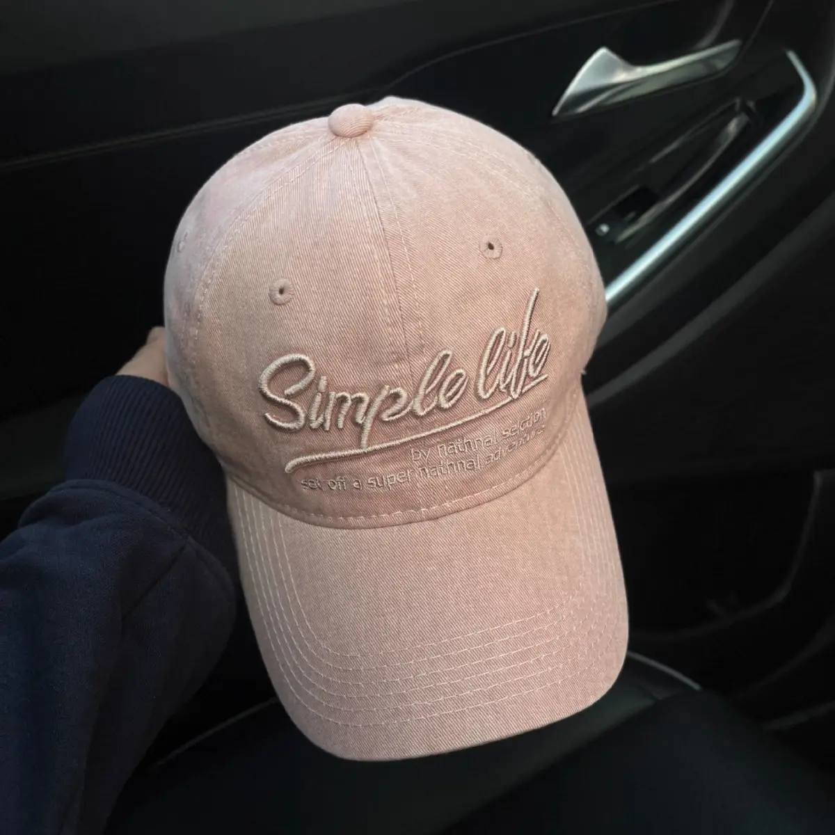 2025 Korean Style Grey Baseball Cap with Embroidered Logo