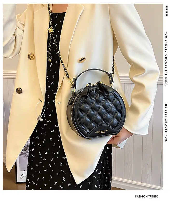 2026 Spring Crossbody Bag Black White Textured Round Handheld — feature 1