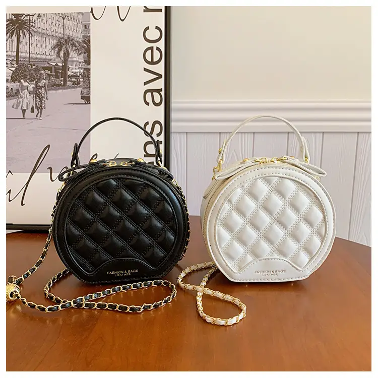2026 Spring Crossbody Bag Black White Textured Round Handheld — feature 17