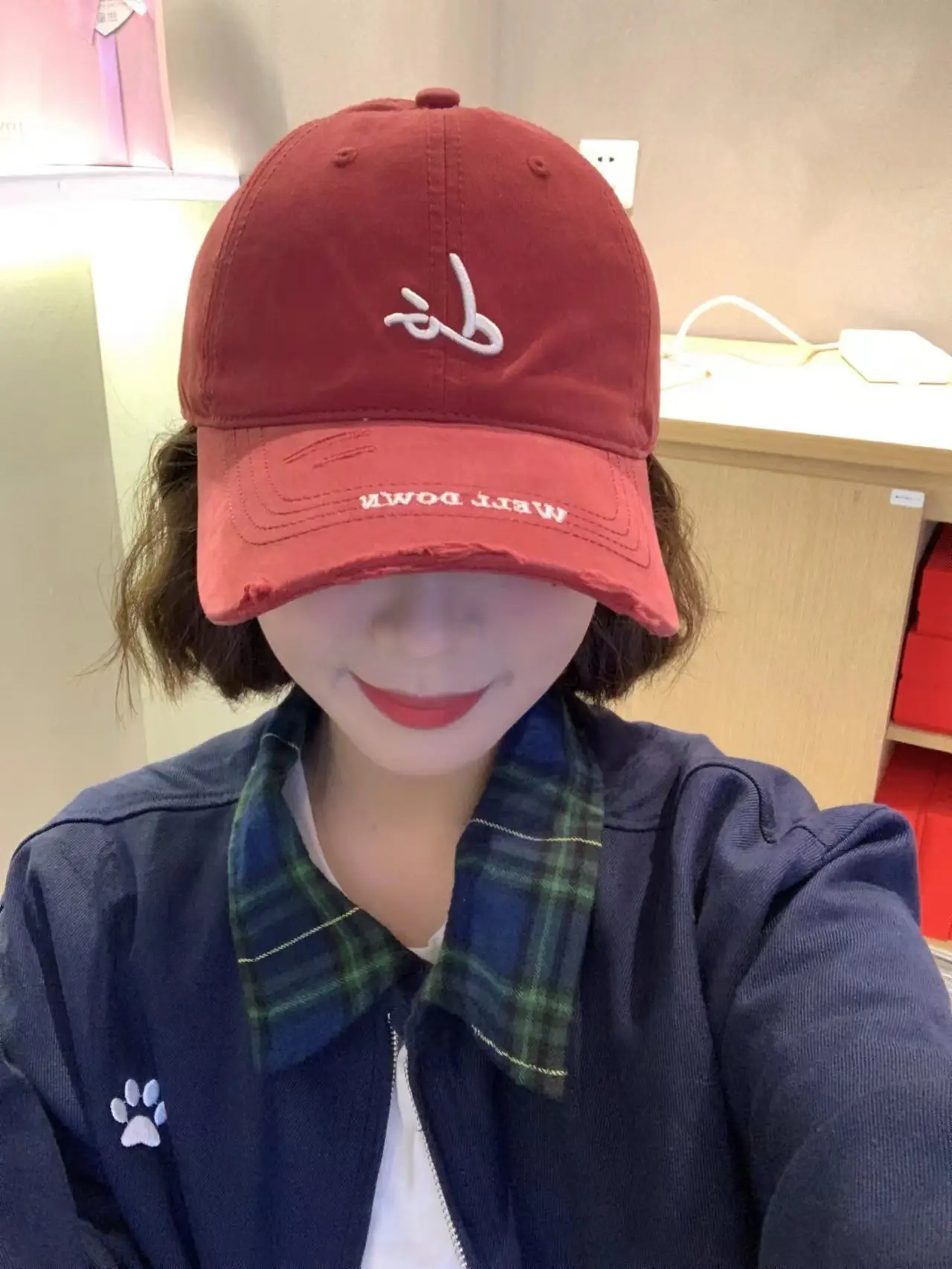 White Embroidered Letter Baseball Cap for Women — feature 13