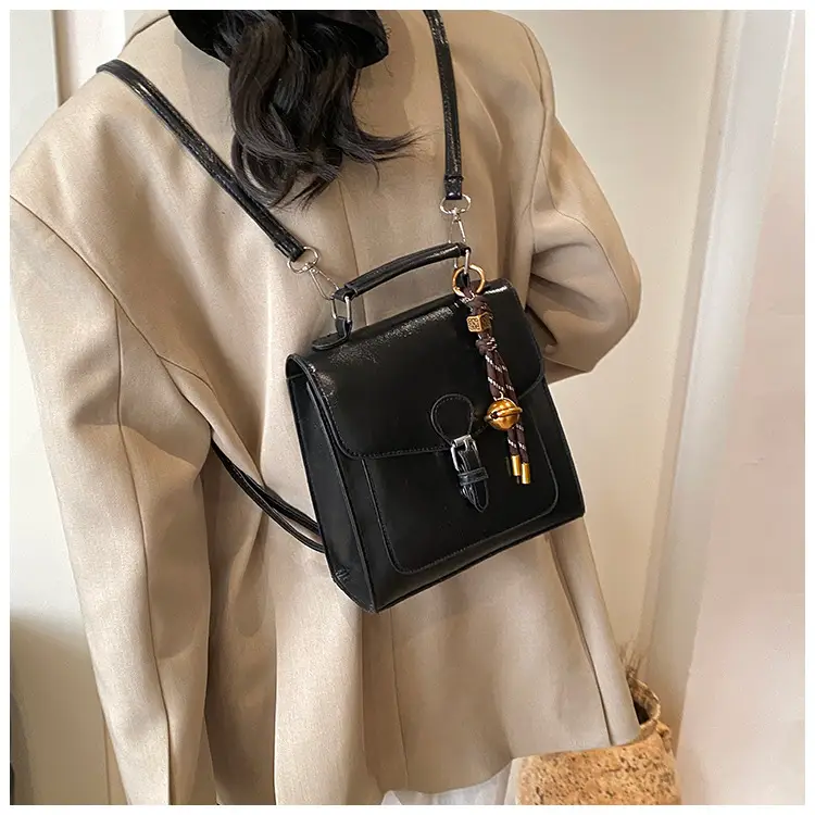 Black Leather Shoulder Crossbody Bag for Women 2025 — feature 20