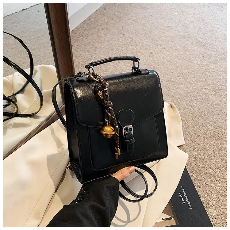 Black Leather Shoulder Crossbody Bag for Women 2025 — feature 22