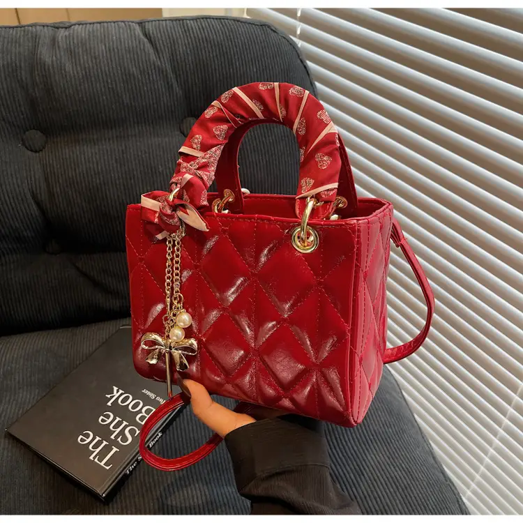 Pink Quilted Crossbody Handbag for Women 2026 — feature 14