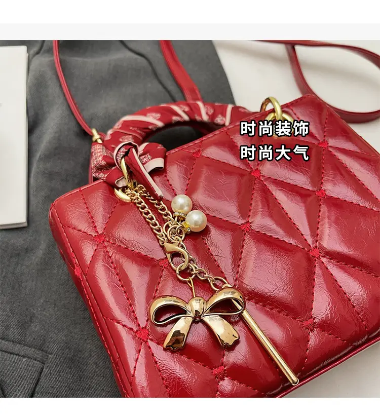 Pink Quilted Crossbody Handbag for Women 2026 — feature 6