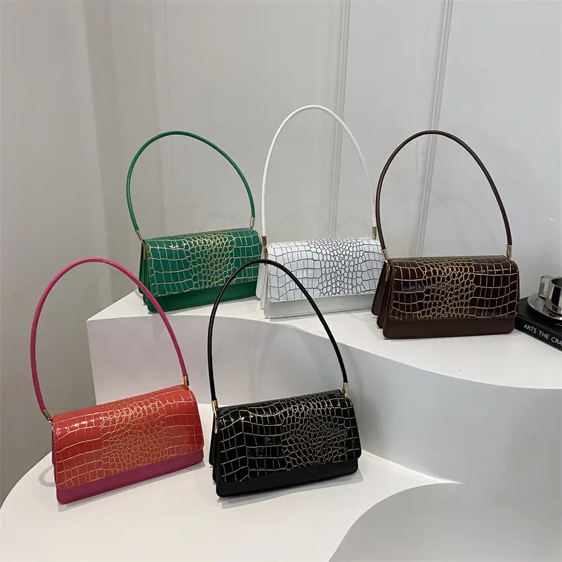 Elegant Croc Leather Handbag Set of 5 Colors - Image 6