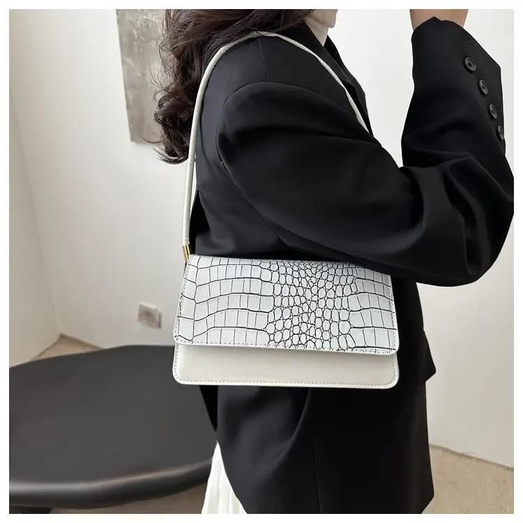 Elegant Croc Leather Handbag Set of 5 Colors — feature 10