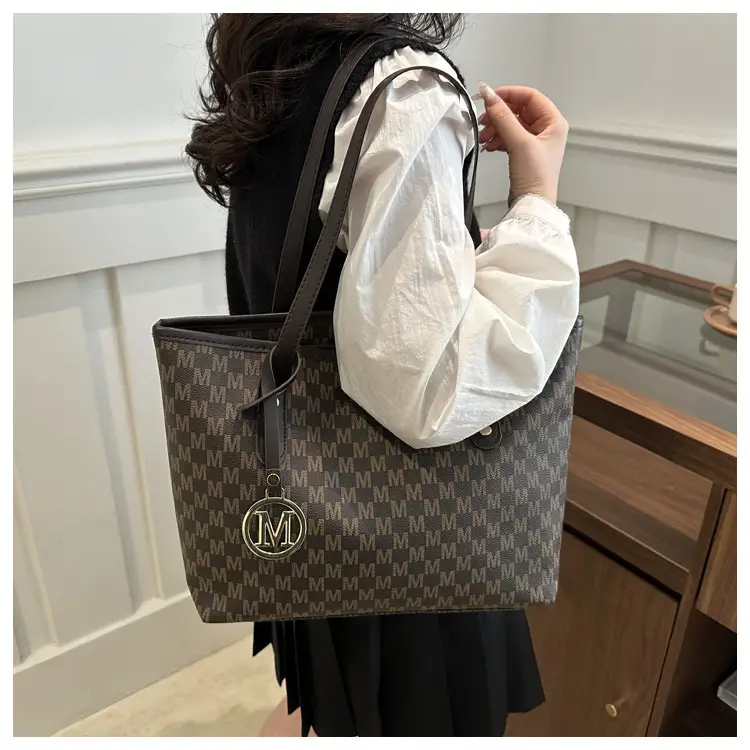 Women's 2025 Spring Fashion Shoulder Bags Large Capacity — feature 16