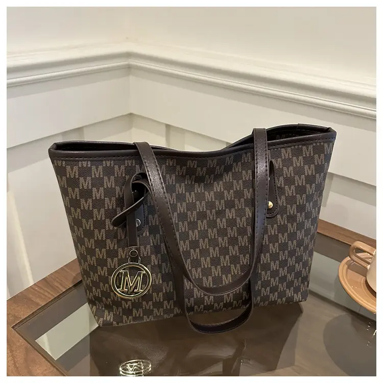 Women's 2025 Spring Fashion Shoulder Bags Large Capacity — feature 21