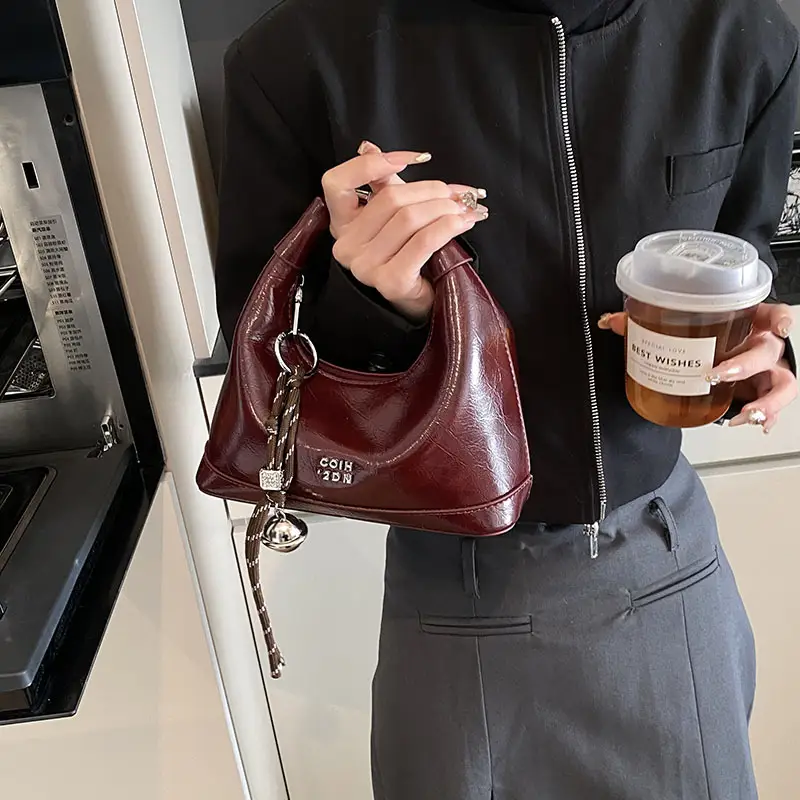 Black Retro Handbag Women's 2025 New - Image 4