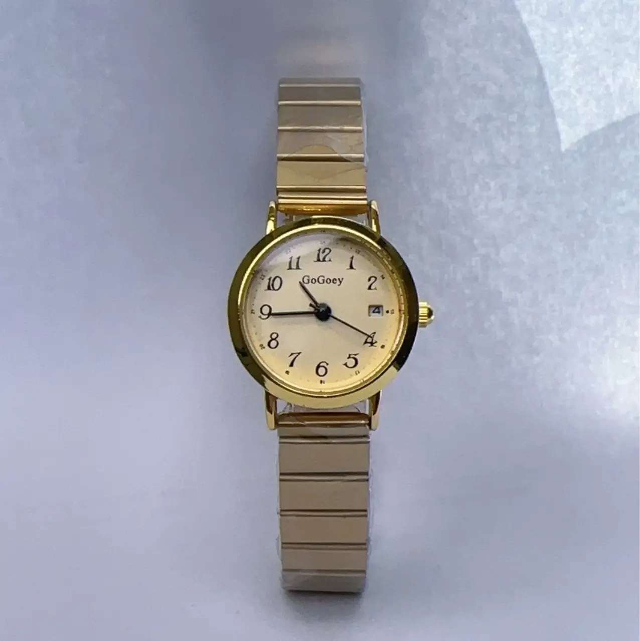 Compact Quartz Watch with Digital Display & Stainless Steel Band - Image 8