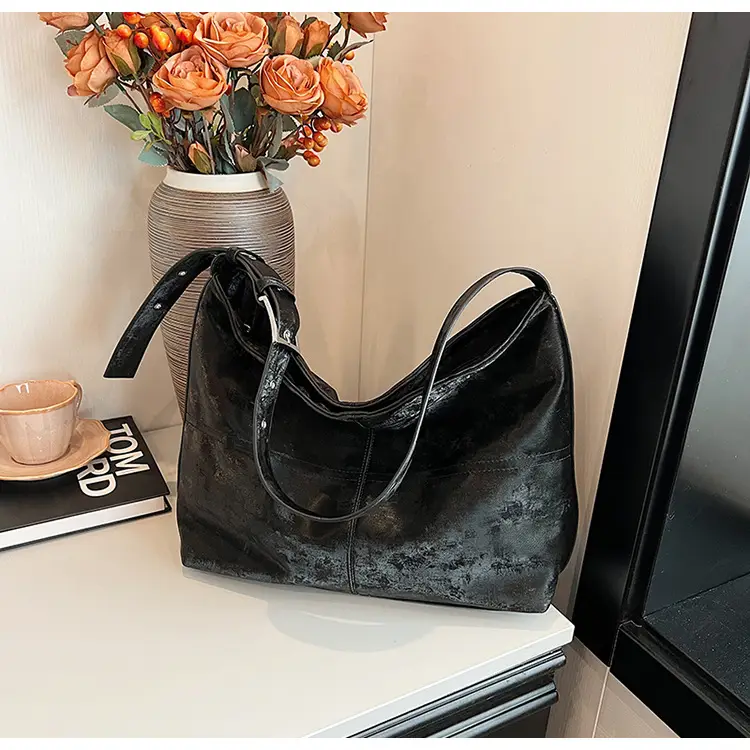 Women's Black Velvet Crossbody Bag Large Capacity — feature 33