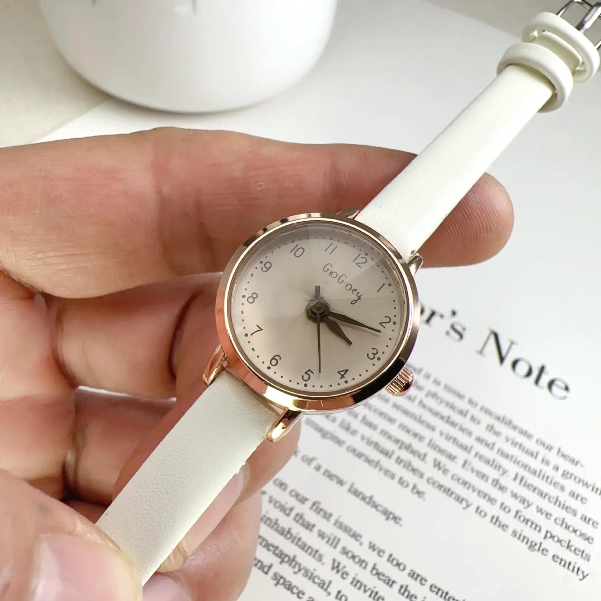 Women's Brown Leather Belt Watch Digital Quartz Casual Fashion
