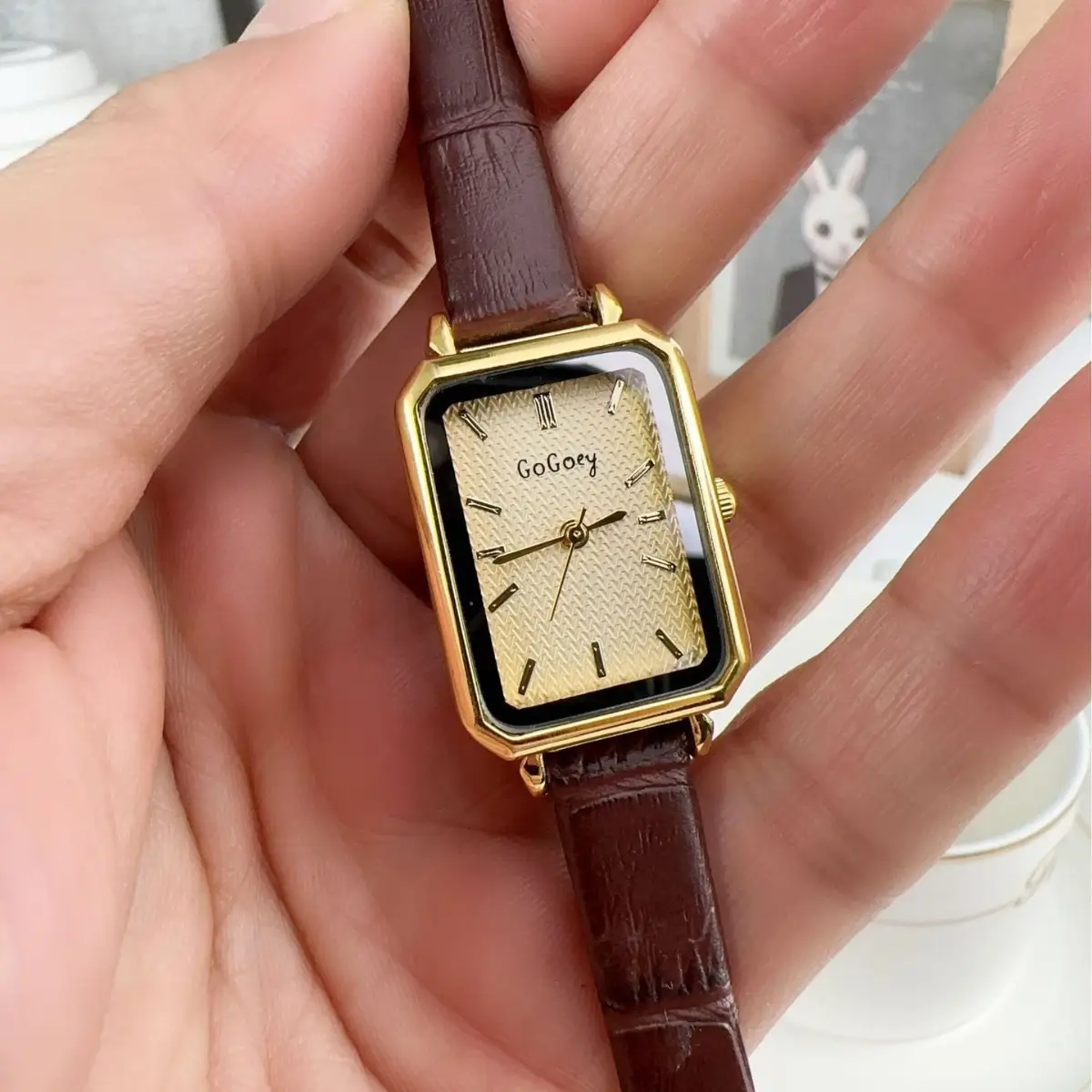 Women's Square Dial Watch with Red Leather Band - Image 8