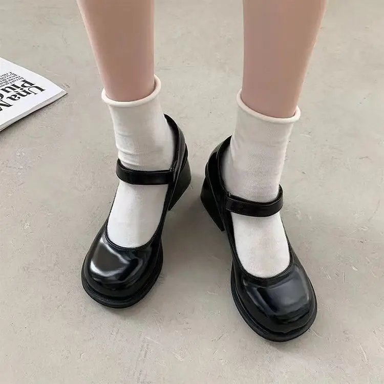 French Style Mary Jane High Heels Women's 2025 New Elegant Fairy Style Thick Black Single-layer Shoes Small Leather Shoes Velcro — feature 3