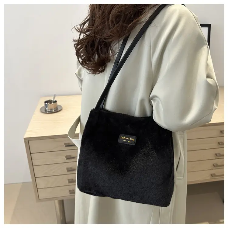 2025 Winter Plush Shoulder Bag Women Brown Pom Pom — feature 18