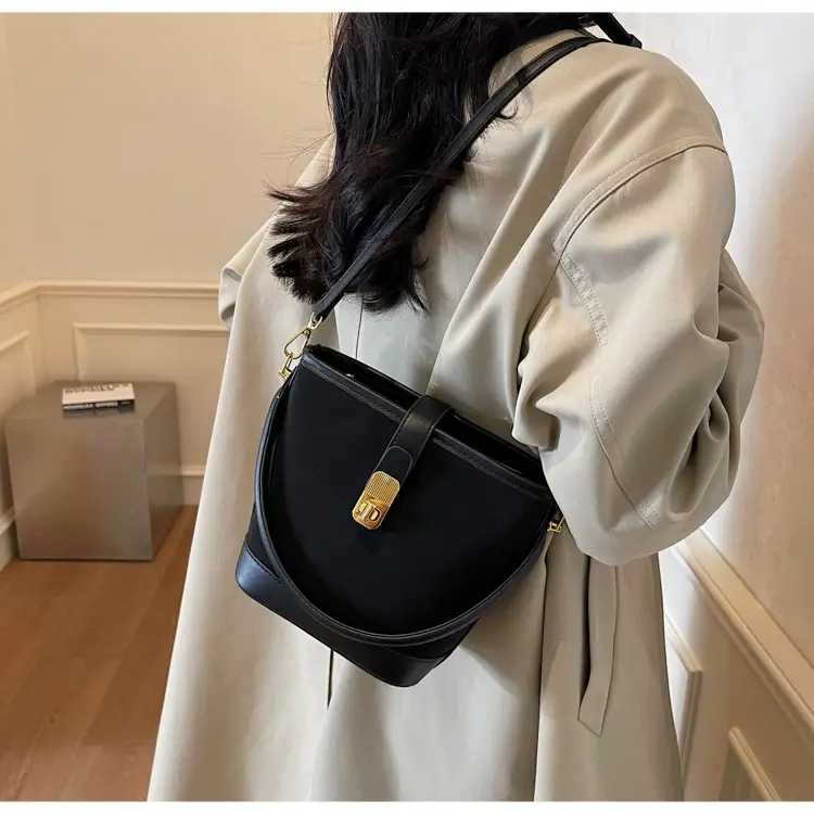 Black Crossbody Bag Women 2025 New Arrival — feature 17