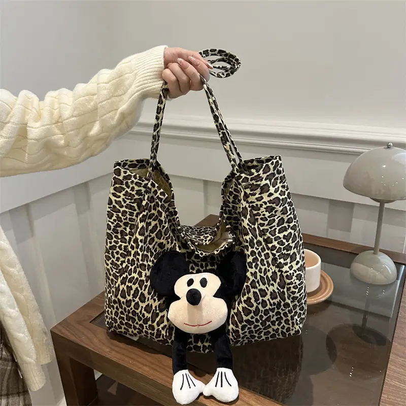 Leopard Print Women's Large Capacity Shoulder Bag - Image 5