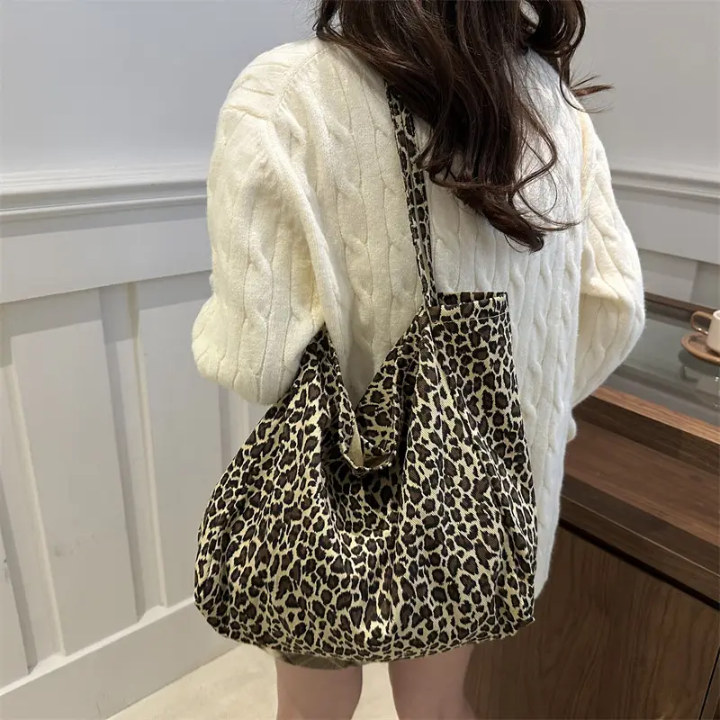 Leopard Print Women's Large Capacity Shoulder Bag — feature 30